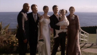 SIX FEET UNDER (Season 1) (Assistant Costume Designer)