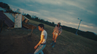 ESME EMERSON "STAY" - Esme Lee-Scott
